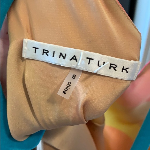 Trina Turk sleeveless blouse - Picture 3 of 3